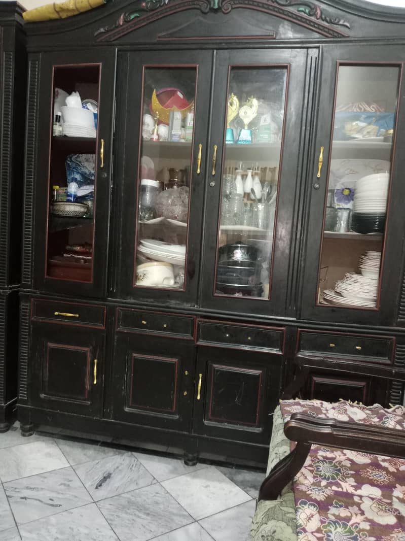showcase 0