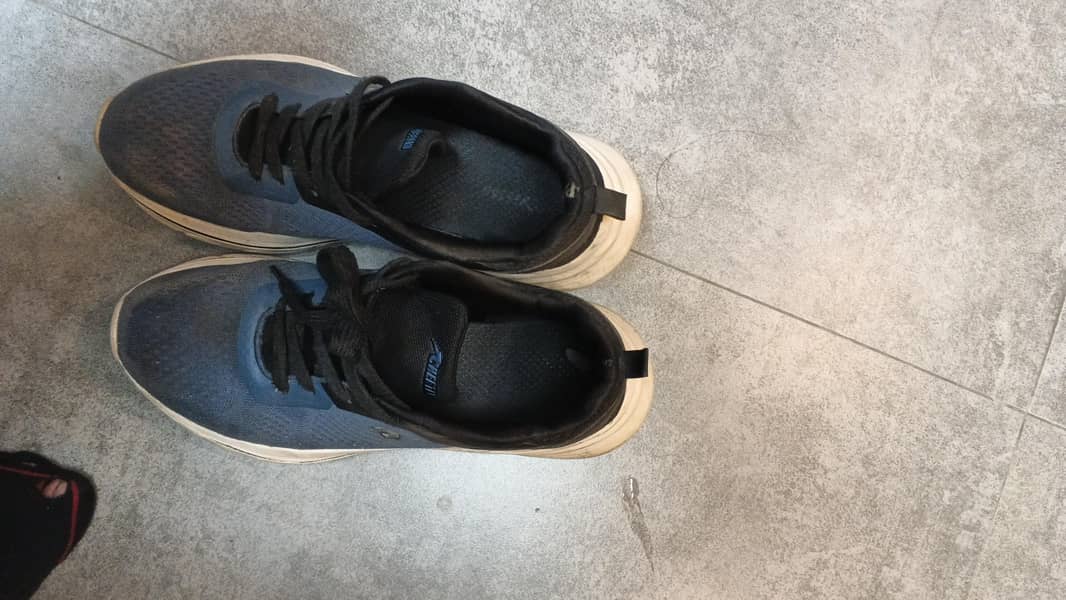 shoes 0
