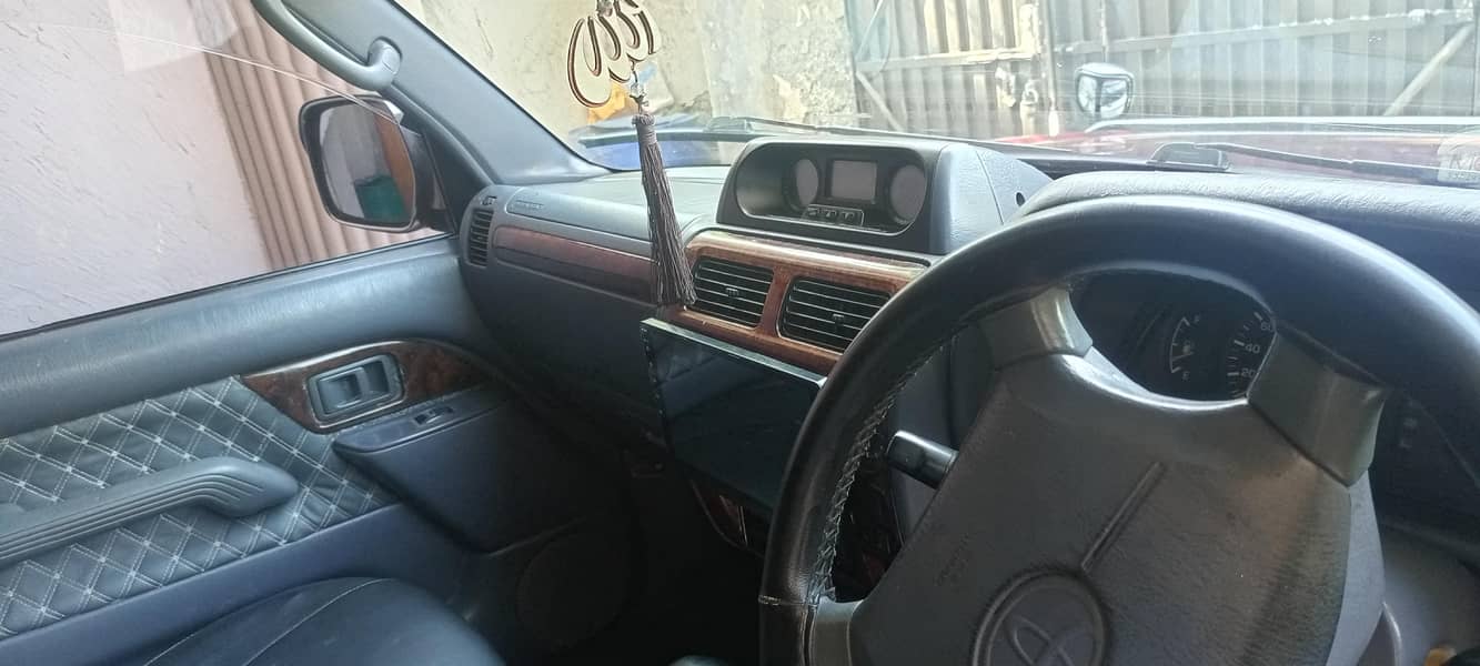 Prado TX limited 6