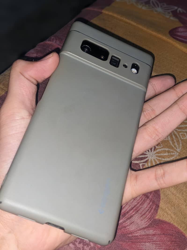 Pixel 6Pro minor Dot 1