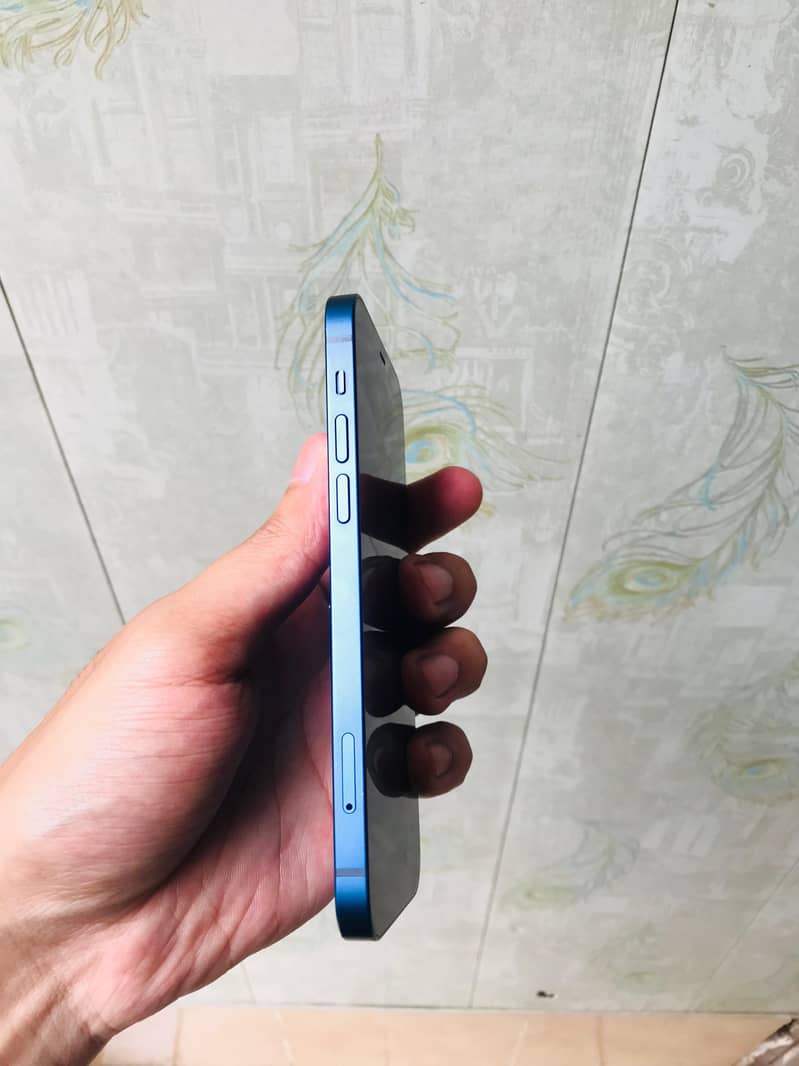 iphone 12 2