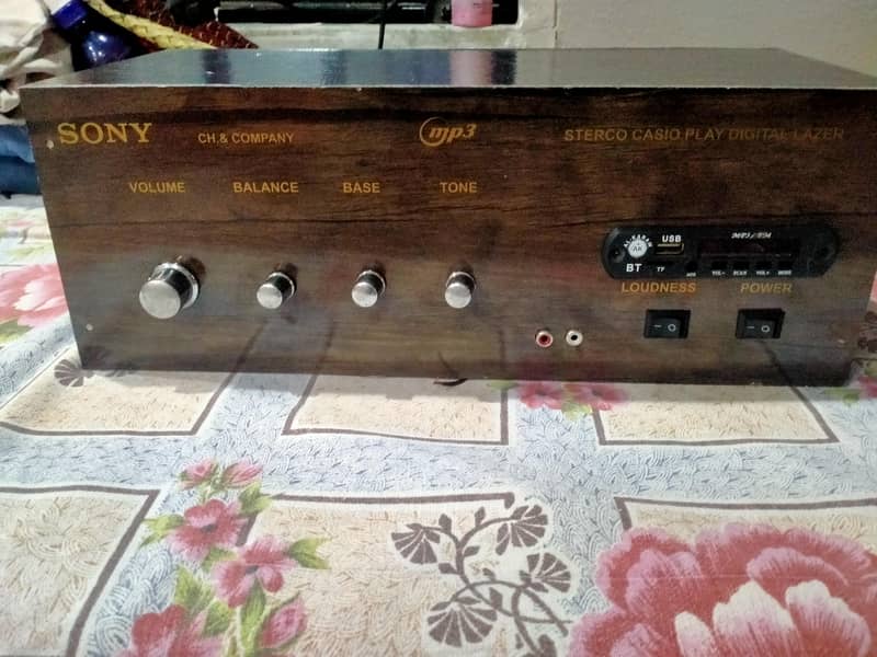 Speaker Amplifier 0