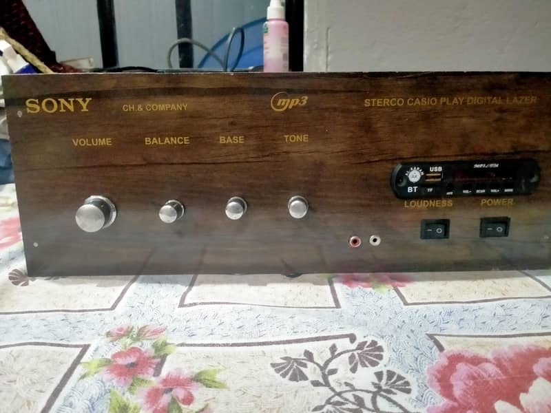 Speaker Amplifier 4