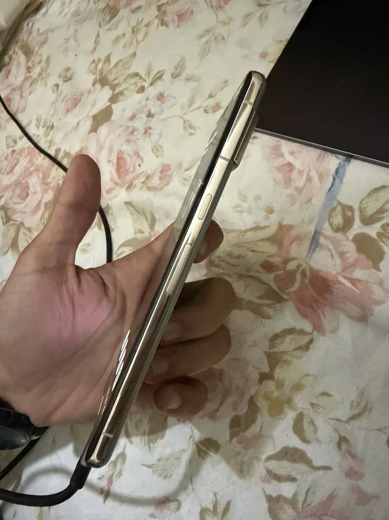 Google Pixel 7 pro 2