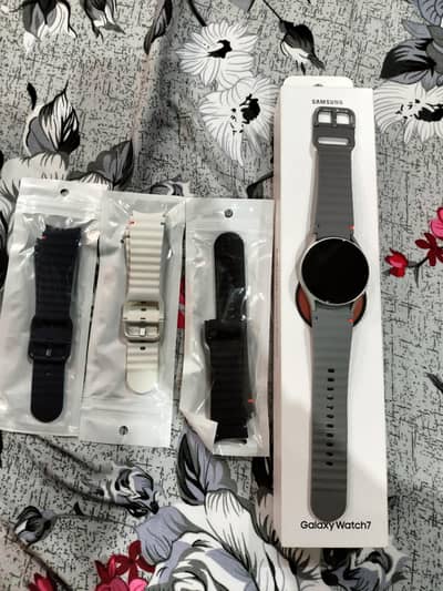 Samsung Galaxy Watch 7 (Saudi Arabia Imported)
