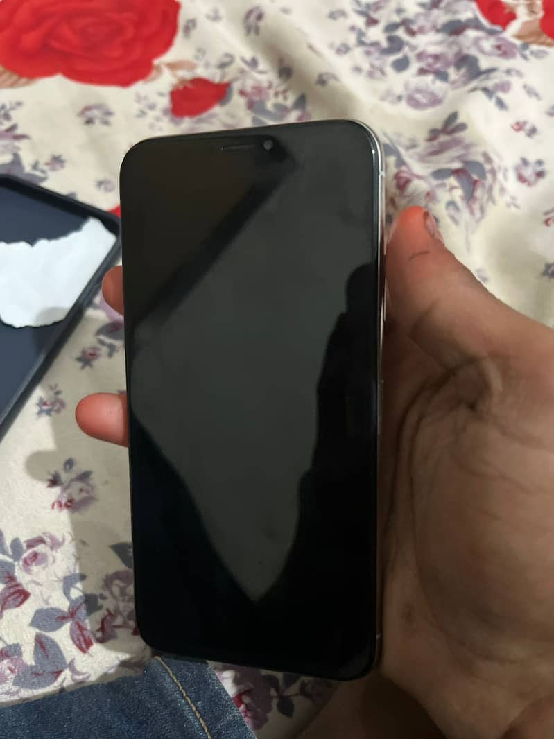 iPhone X 1