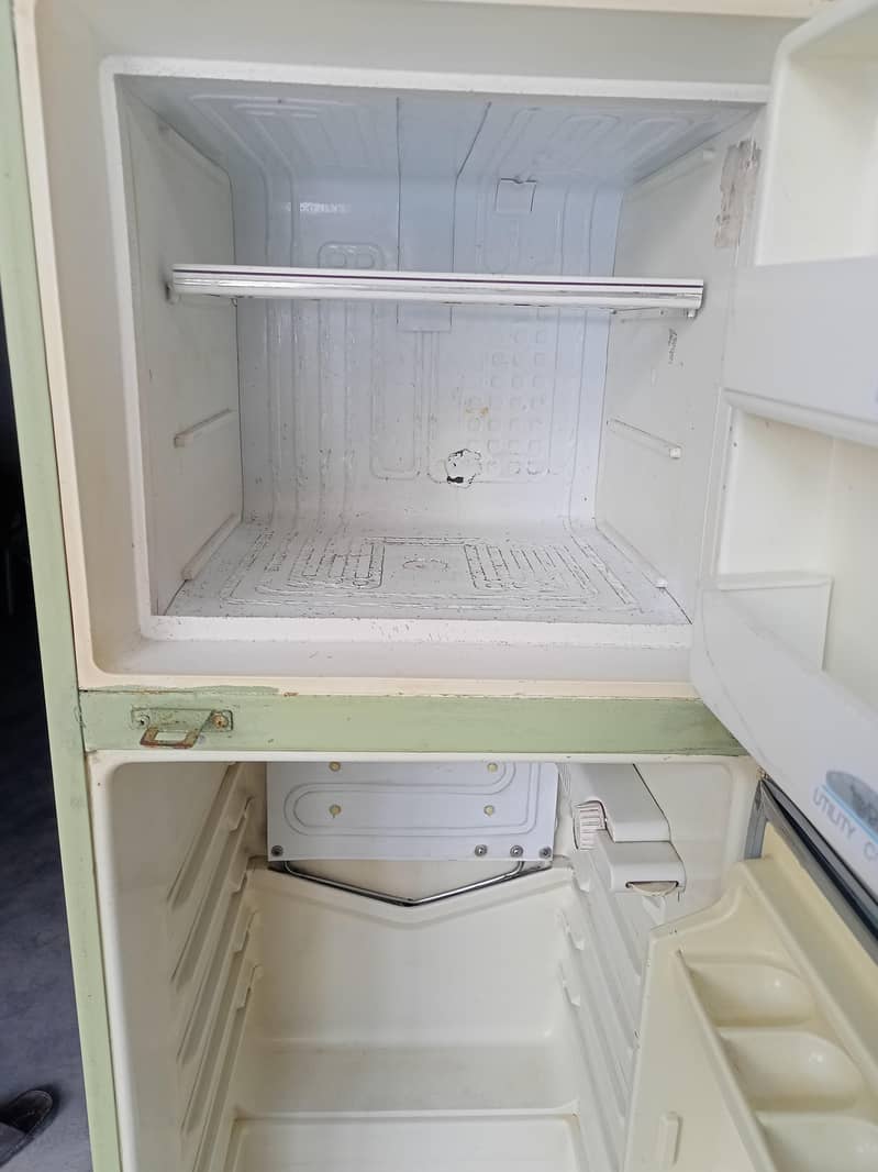 Refrigerator 8
