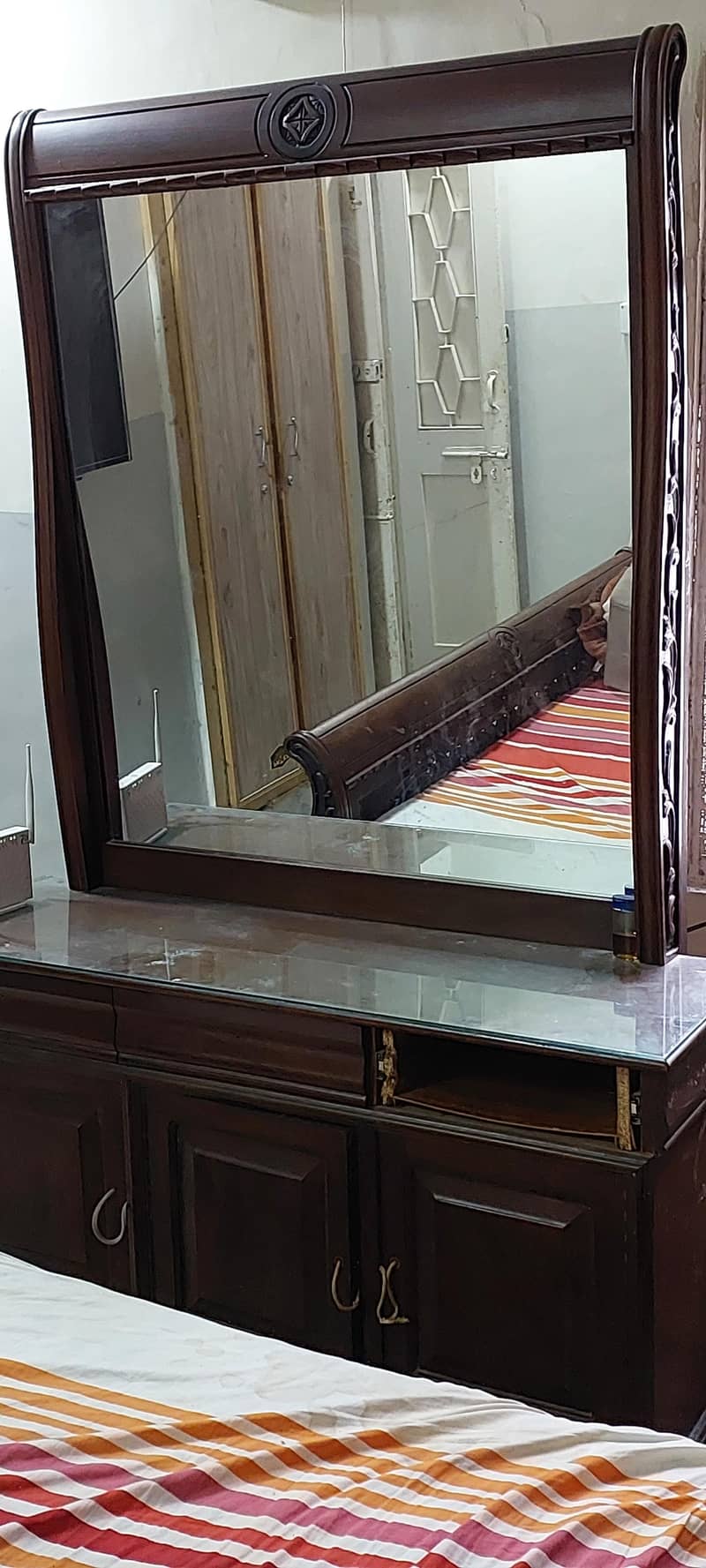 Dressing table with mirror (large) 0