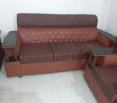 Sofa set