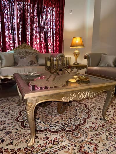 Hand crafted chinioti sofa set  (PRICE IS NEGOTIABLE)