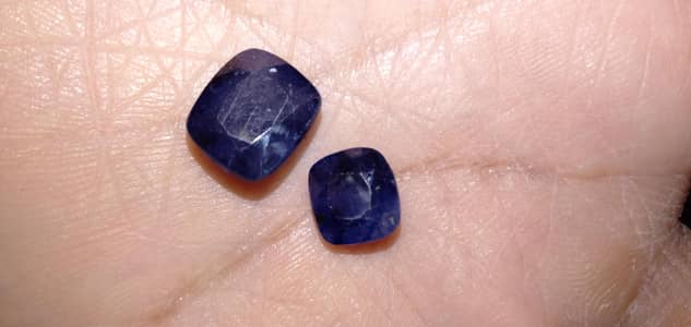 neelam 2 stones