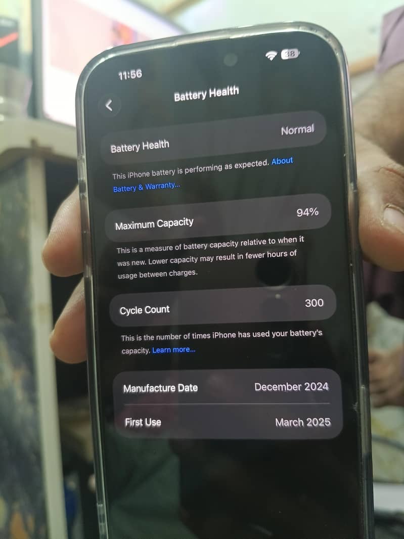 iPhone 16 Pro Max – 256GB (JV / Sim Lock) 2