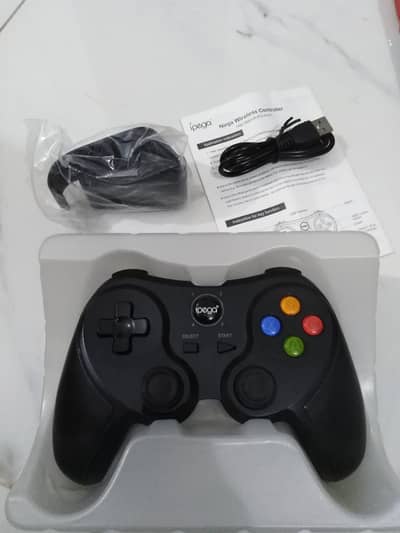 IPEGA PG9157 Bluetooth Gamepad for iOS Android