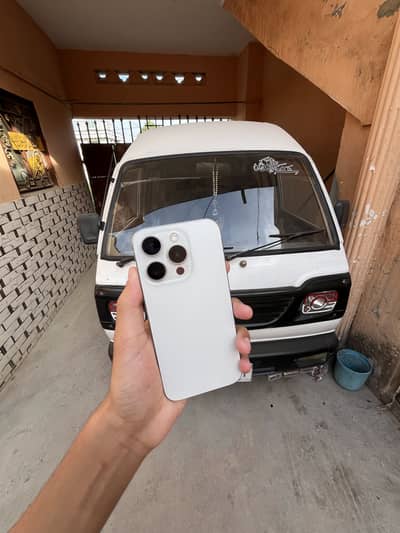 iPhone 15 Pro 128GB MDM White Colour