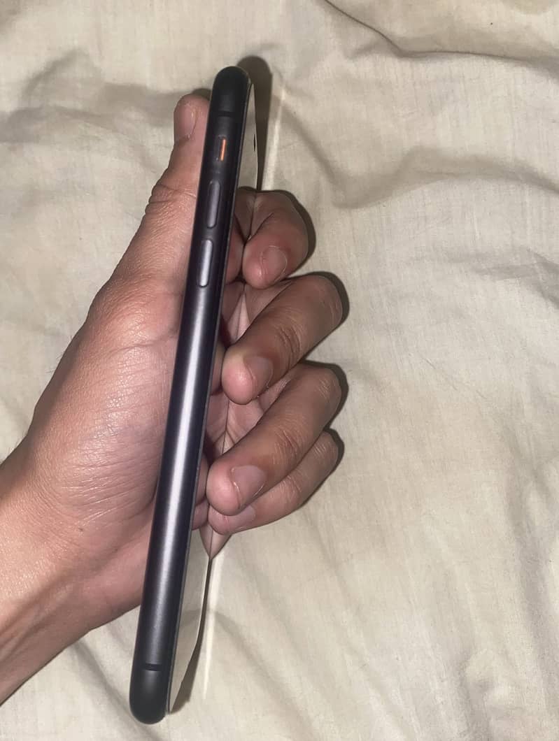 Iphone 11 3