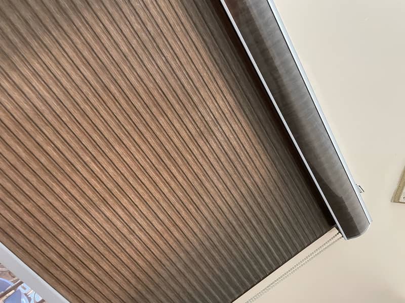 two brown blinds 7