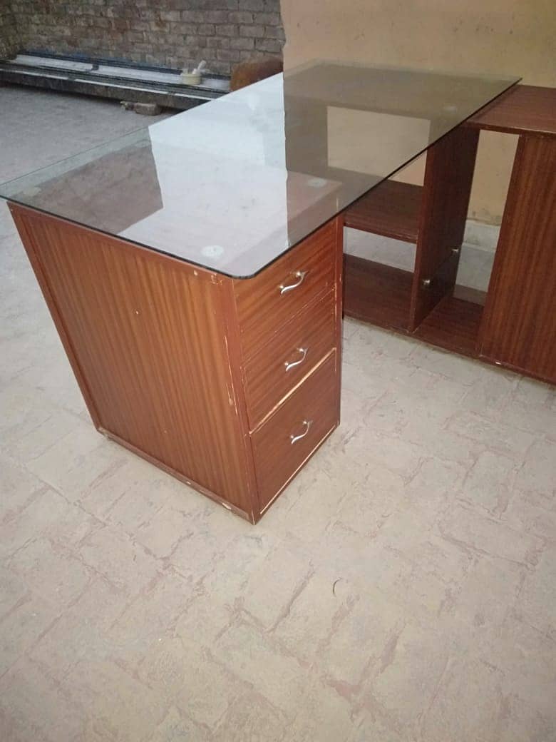 office table 0