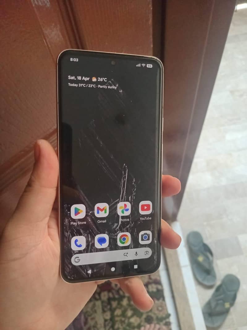Google Pixel 8 2