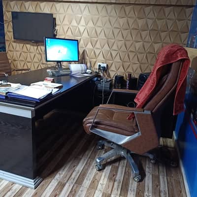 Dha Fully Furnished Executive Mezzanine For Sale