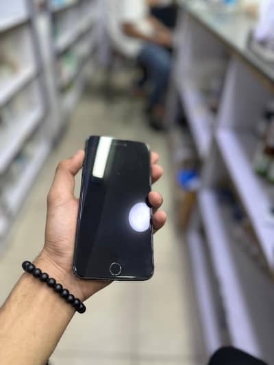 iphone 7plus Offical Pta Approved
