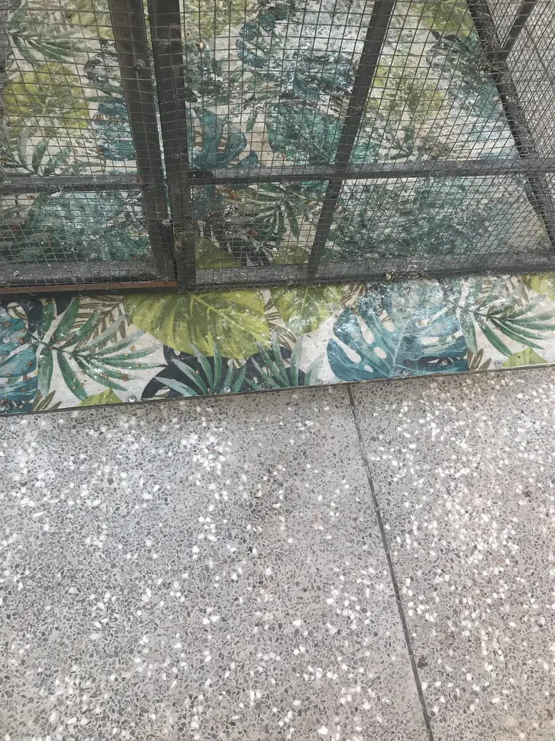 Good Condition  Moveable Huge Cage 6X3.5X3.5 — photo 4
