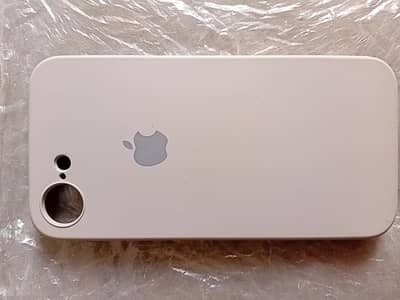 iPhone 16e cover