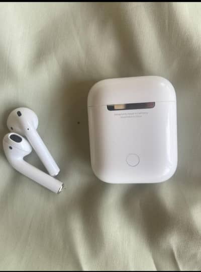 Apple 2nd Generation Original Airpods