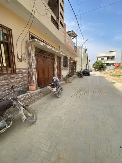 Old Block Leased Corner West Open