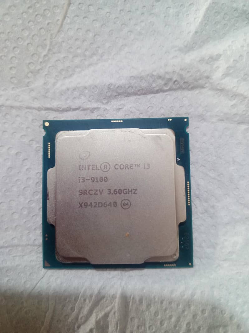 Intel® Core™ i3-9100 Processor 0