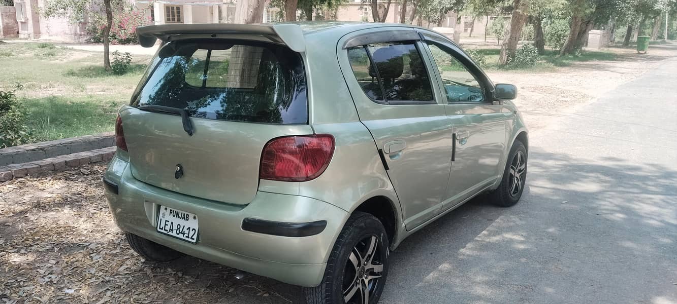 vitZ 2002 /7 7