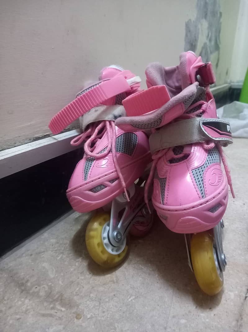Skating Shoes 0