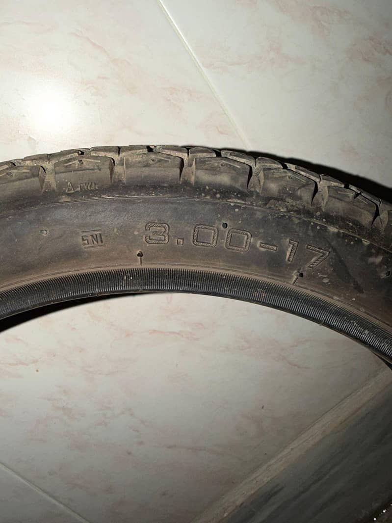 Two Tyres 1