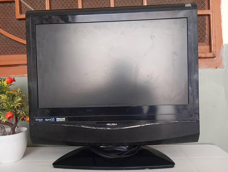 Simple TV + CD player 1