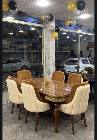 Dinning Table