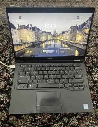 DELL Latitude 7390 2-in-1 ( Touch Screen)