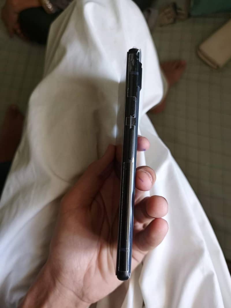 Google pixel 6a 4