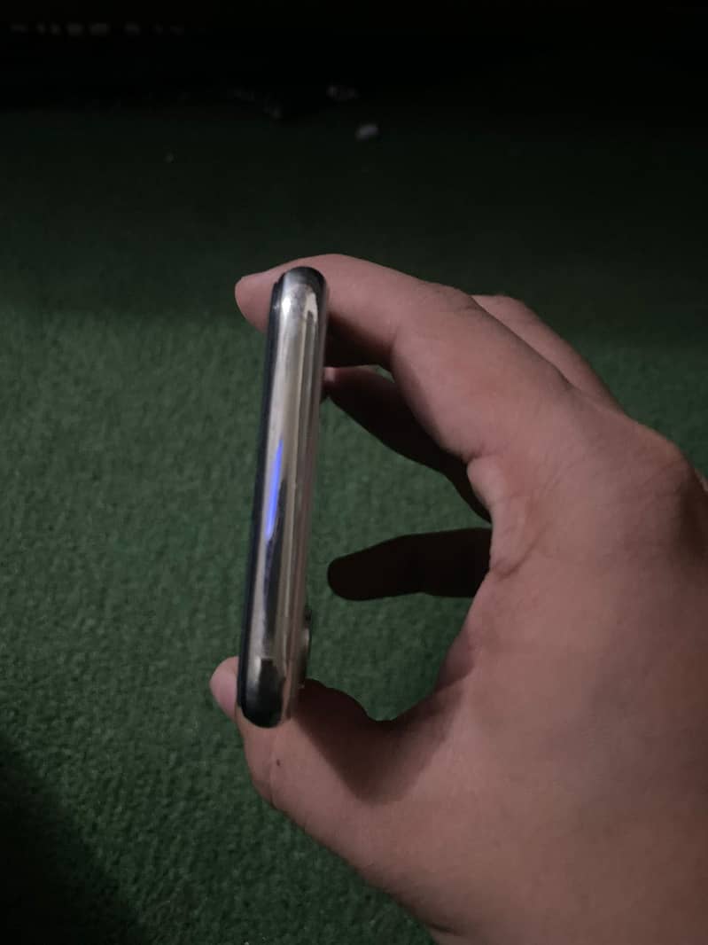 Iphone x 4
