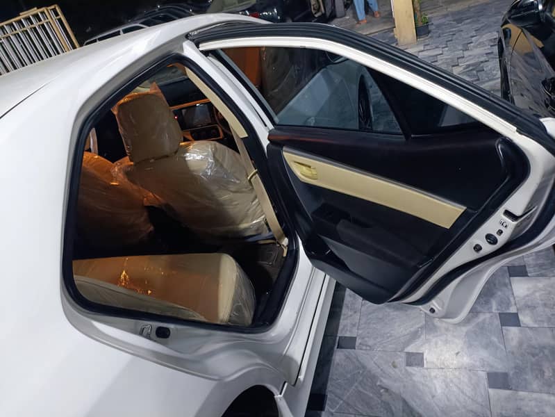 Corolla Altis 1.6 Automatic 3