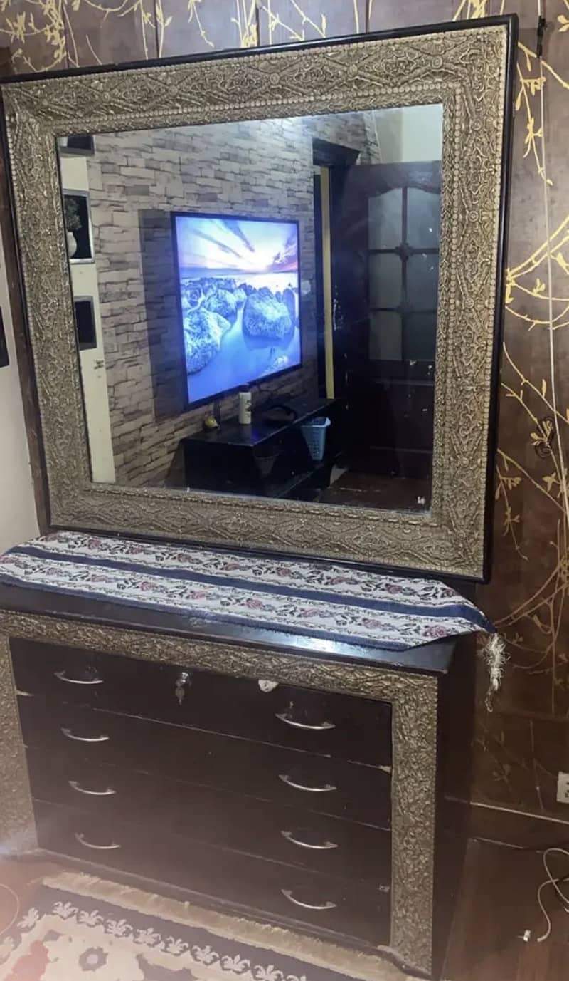 Bedroom Dressing table 4