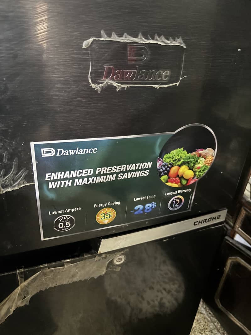 Refrigerator 0