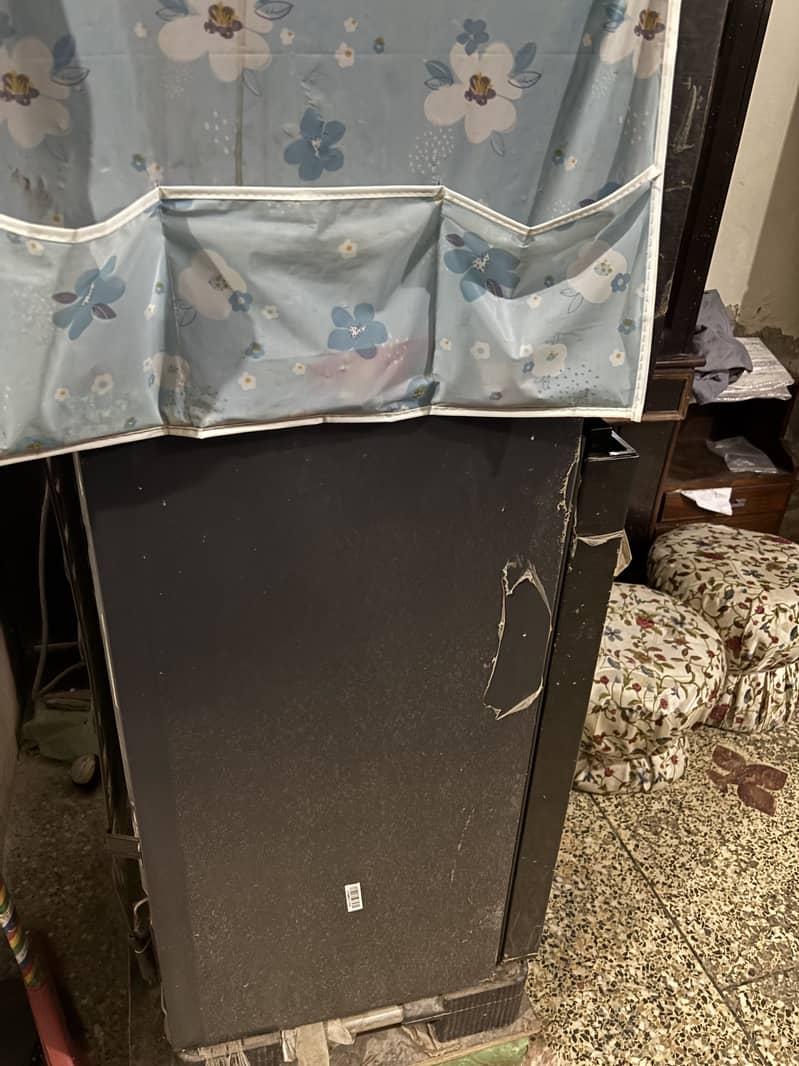 Refrigerator 2