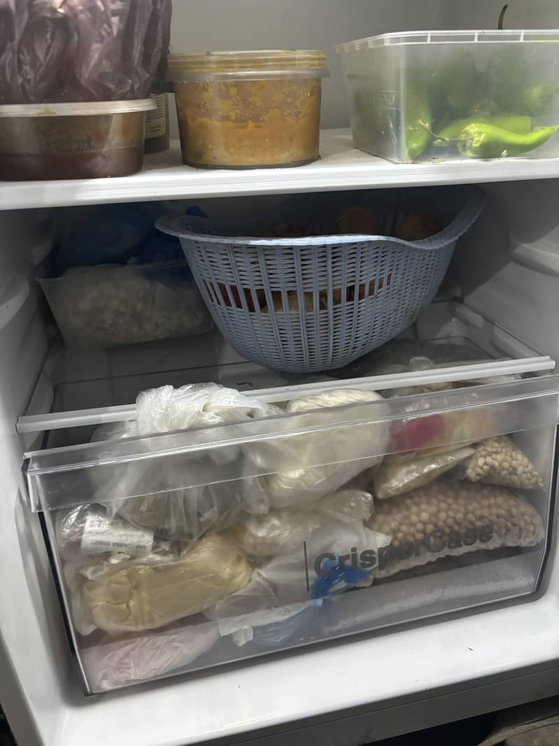 Refrigerator 7