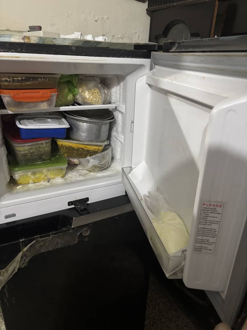 Refrigerator 9