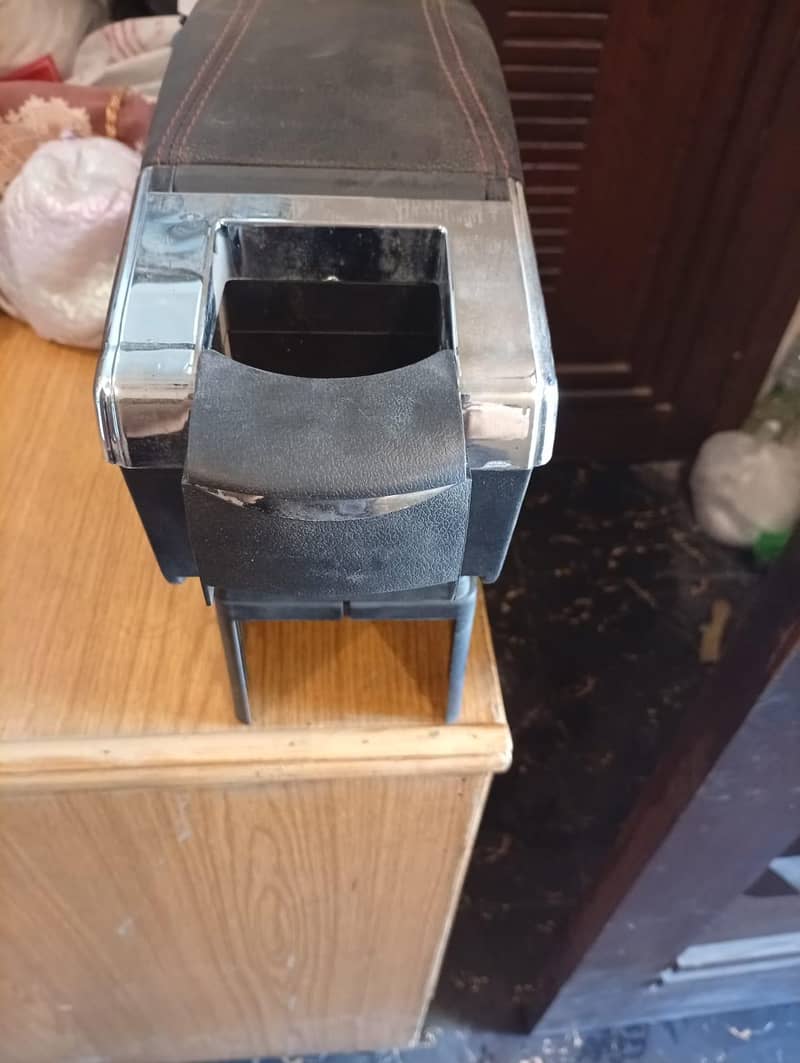 universal arm rest console 0