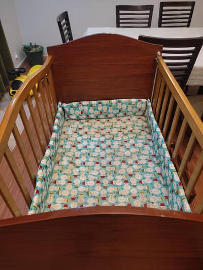 Premium Wooden Baby Cot with Storage – Like New Condition