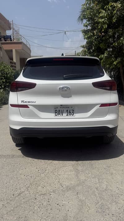 Hyndai tucson fwd