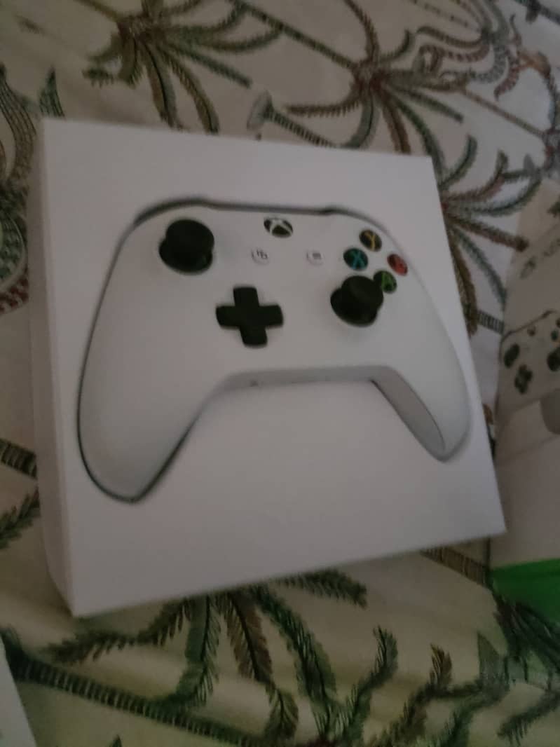 Xbox 1 s Bluetooth controller 1