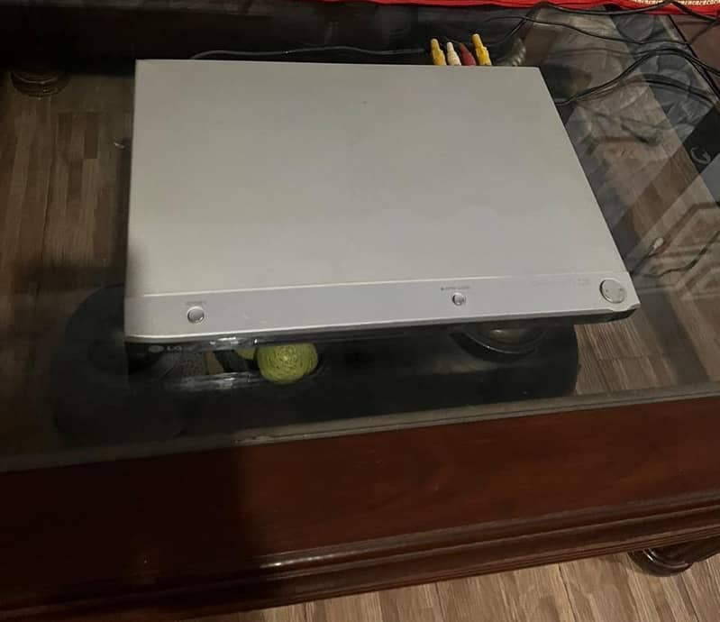 DVD player 2