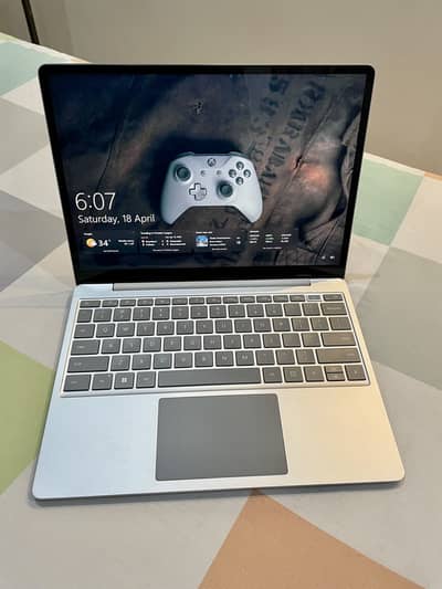 Microsoft Surface Laptop Go 2 | Core i5 11gen | 8/256gb