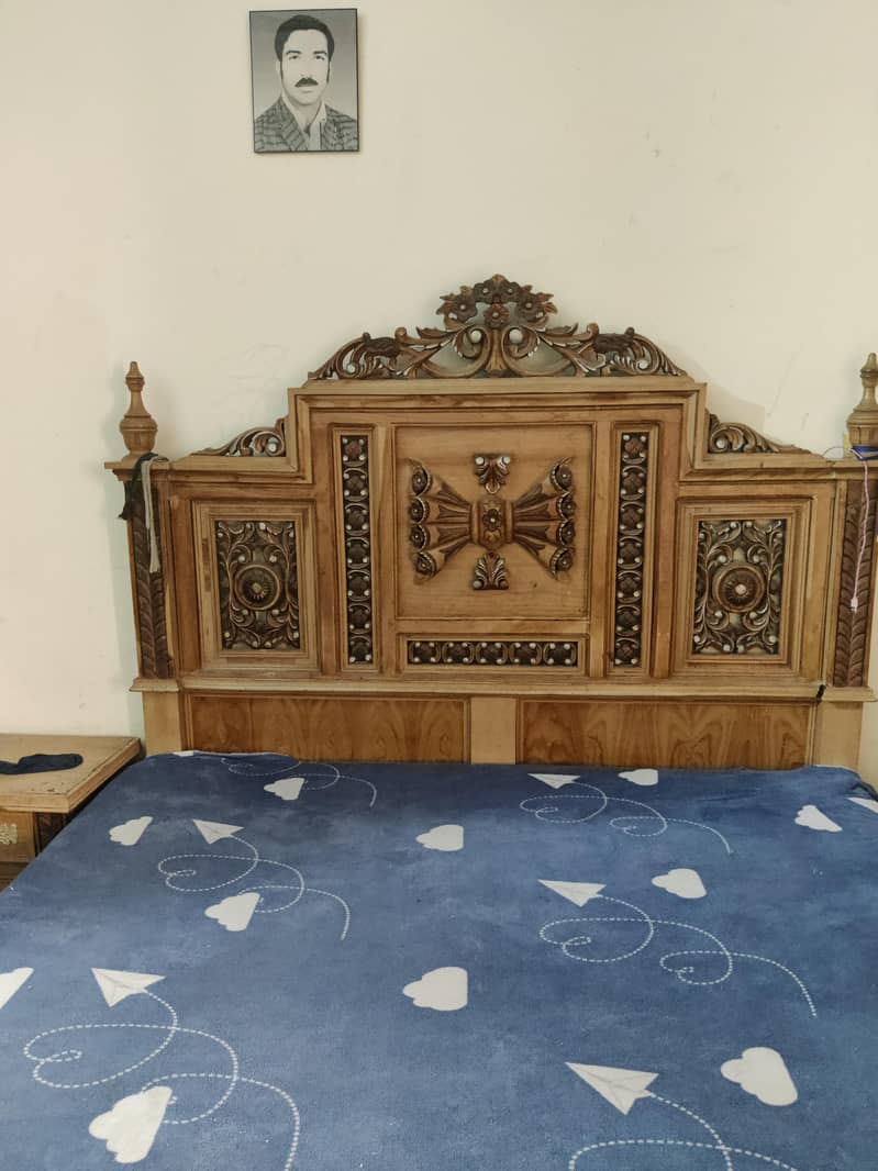 king size double bed 6